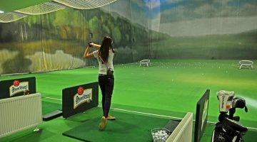 indoor golf club