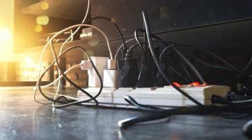 Behind the Scenes: How Power Adapters Are Tested for Safety in Oushangmei’s Labs